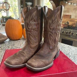 Men’s Justin Leather Boots. Size 8D.